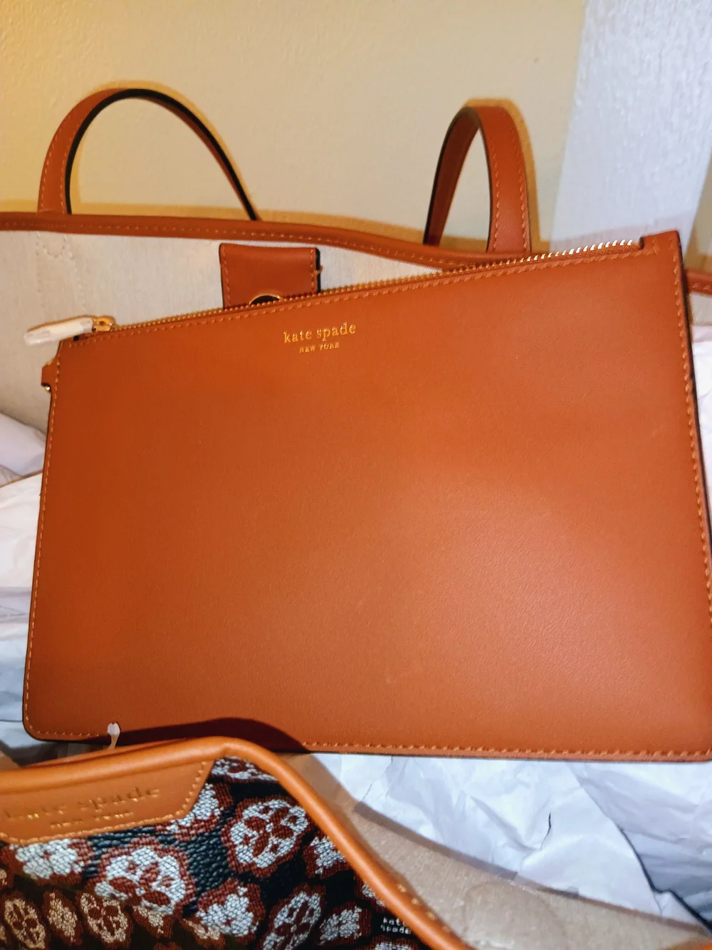 Kate Spade Tote Bag - Picture 7 of 9
